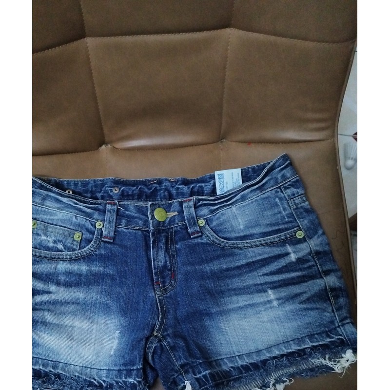 Quần jean size 30 - màu xanh 116320