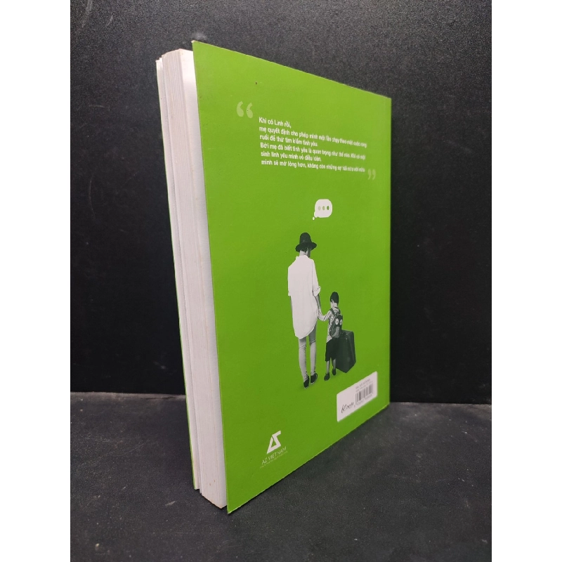 #MinhvaLinh Hai chúng mình đi khắp thới giới Thùy Minh 2015 mới 80% ố bẩn bìa nhẹ HCM0805 kỹ năng 914293