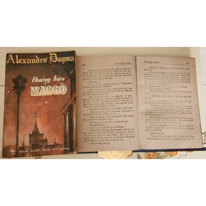 Alexandre Dumas cha - trọn bộ 2 tập HOÀNG HẬU MARGOT 703496