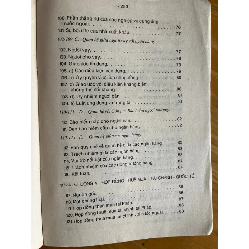 [luật - tài chính] Luật quốc tế về ngân hàng - Jean Pierre Mattout 707604