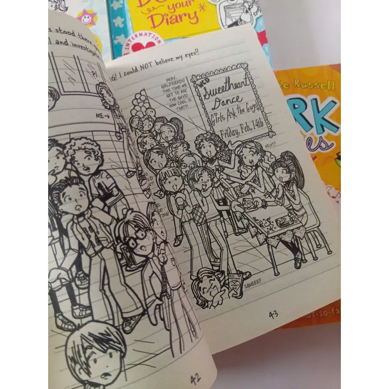 Dork Diaries 1021360
