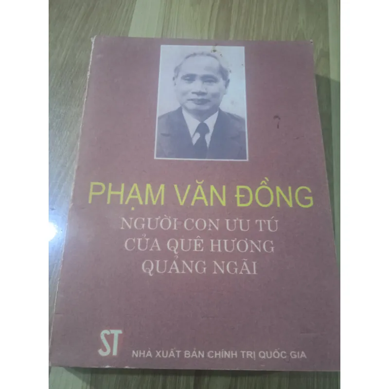 Sách Thơ Xuật Bản về Anh Ngạn, Lê Đức Thọ, Lê Vân Luơng - P. Đọc 2001 783340