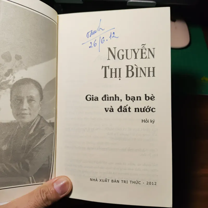Gia Đình Bạn Bè Và Đất Nước 1035358