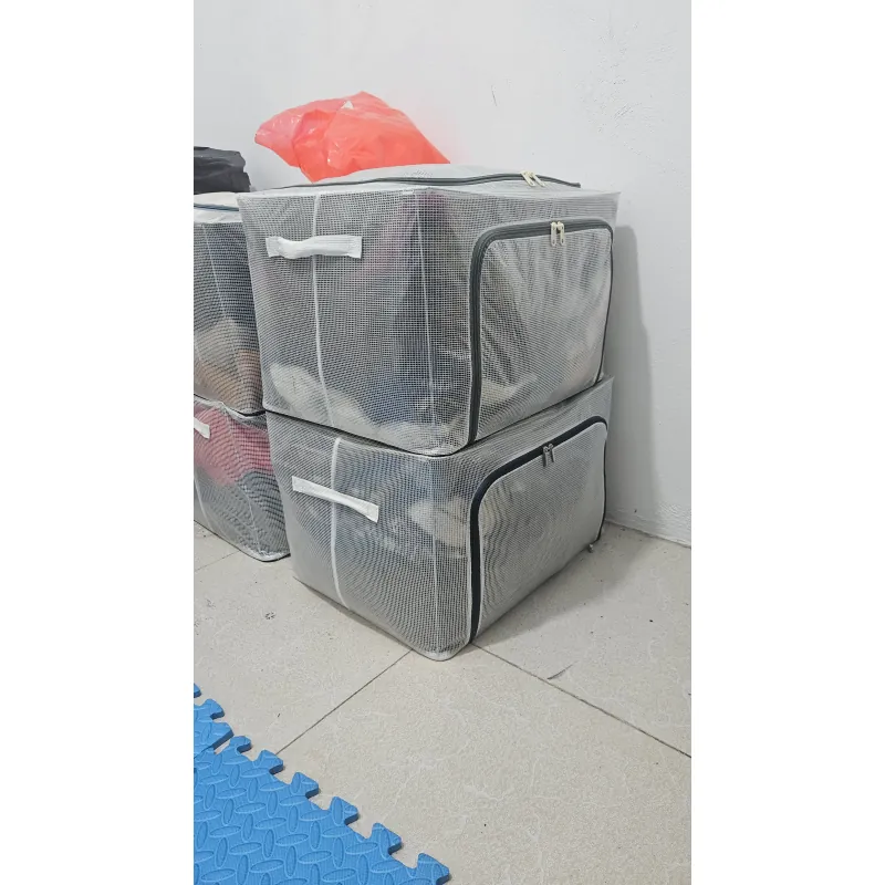 Hộp đựng chăn màn quần áo có khung thép còn mới 779356