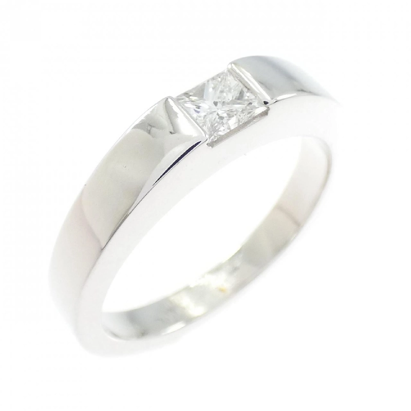 Nhẫn Cartier Tank 0.25CT - Hàng hiệu Chính hãng 832613