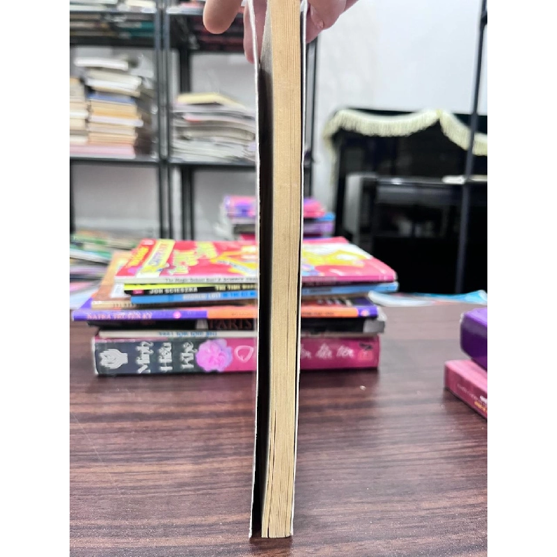 The Golden Wasp - Tony Abbott 933734