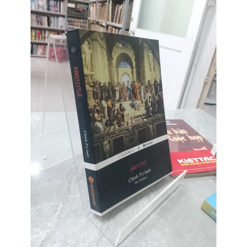 CHÍNH TRỊ LUẬN - ARISTOTLE
 530939