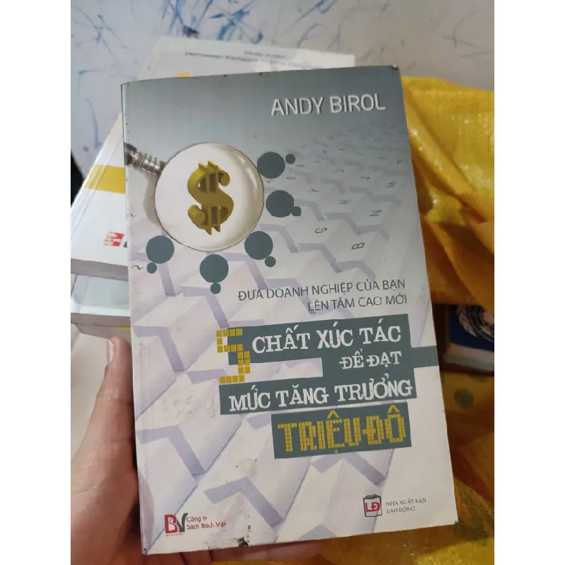 [Phiên Chợ Sách Cũ] 5 chất xúc tác để đạt mức tăng trưởng triệu đô 2303 412411