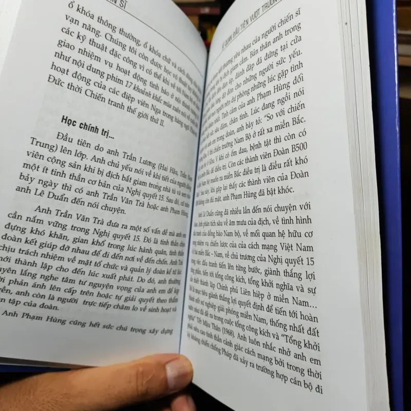 Sĩ Quan Đầu Tiên Vượt Trường Sơn - Trần Tuấn Sĩ  1021285