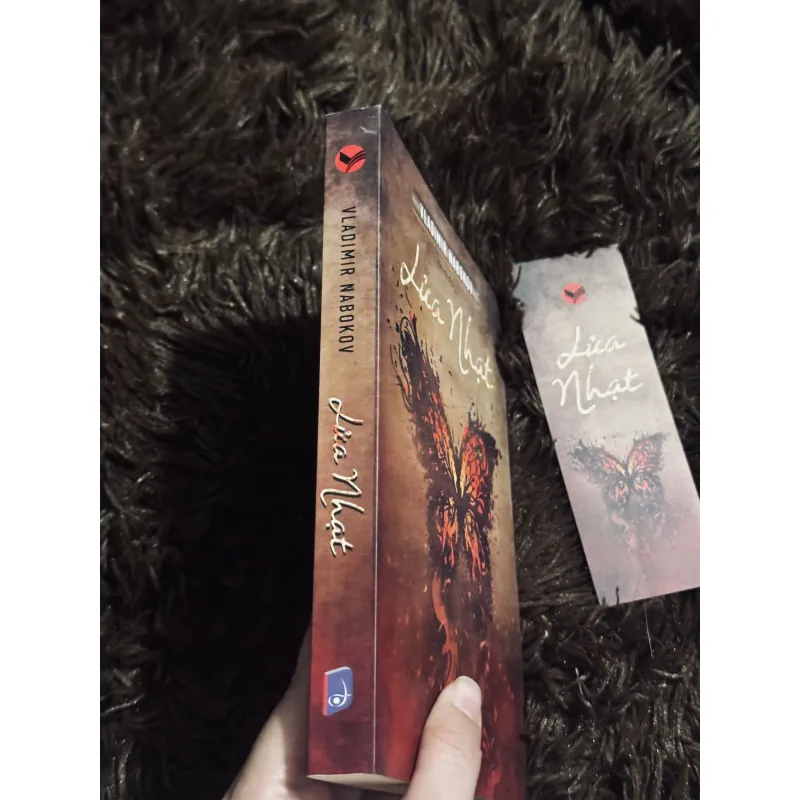Lửa nhạt - Nabokov 783877