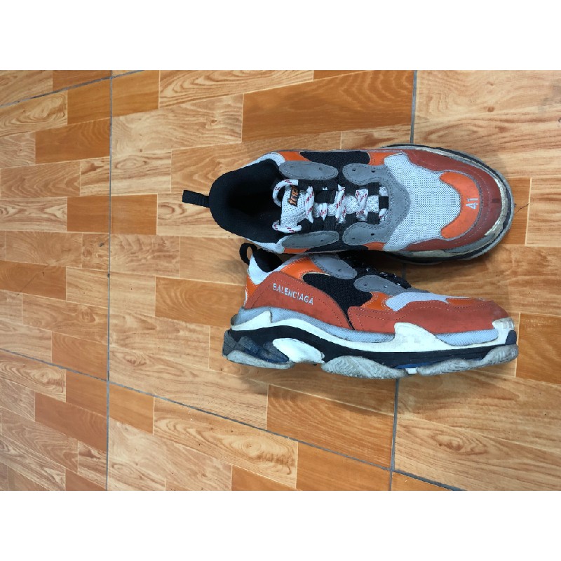 Balenciaga triple S trắng cam size 41 9139