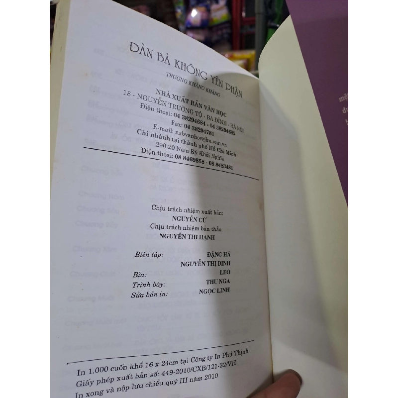 Đàn bà không yên phận - Trương Kháng Kháng VĂN HỌC HCM1008 919915