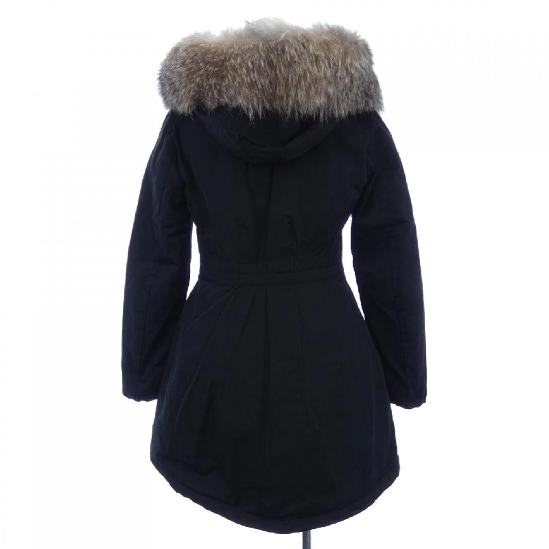 Áo khoác lông vũ MONCLER 642615