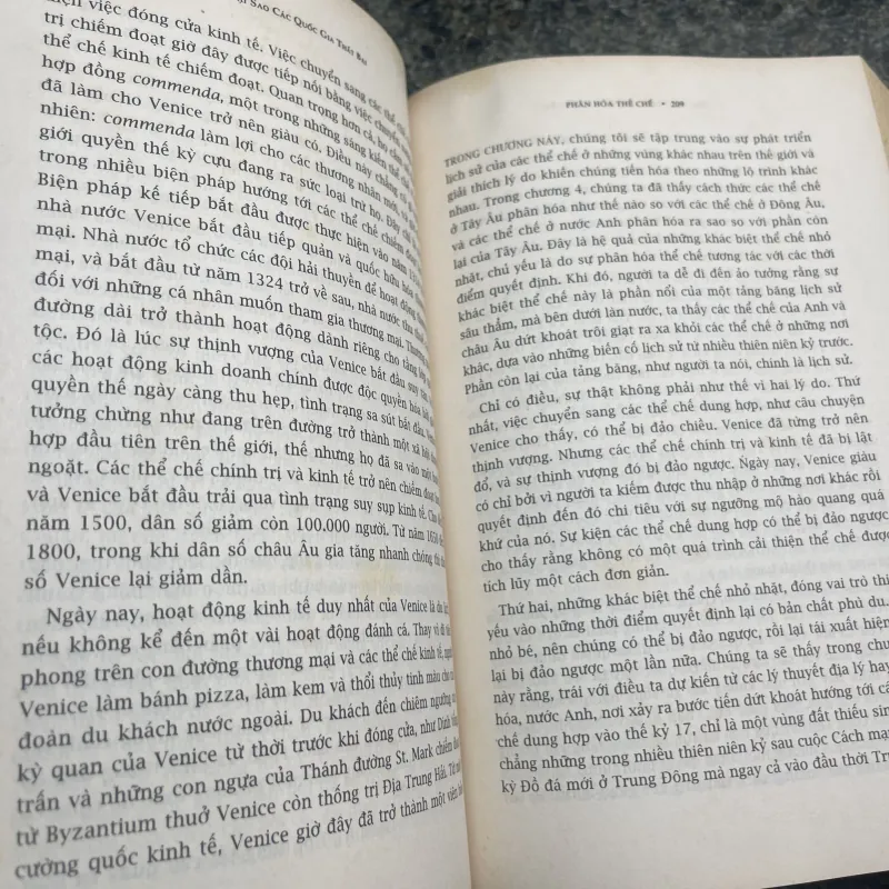 Tại sao các quốc gia thất bại Daron Acemoglu và James A. Robinson XB2015 754658