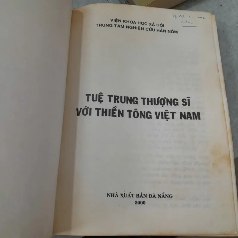 TUỆ TRUNG THƯỢNG SĨ VỚI THIỀN TÔNG VIỆT NAM 279133