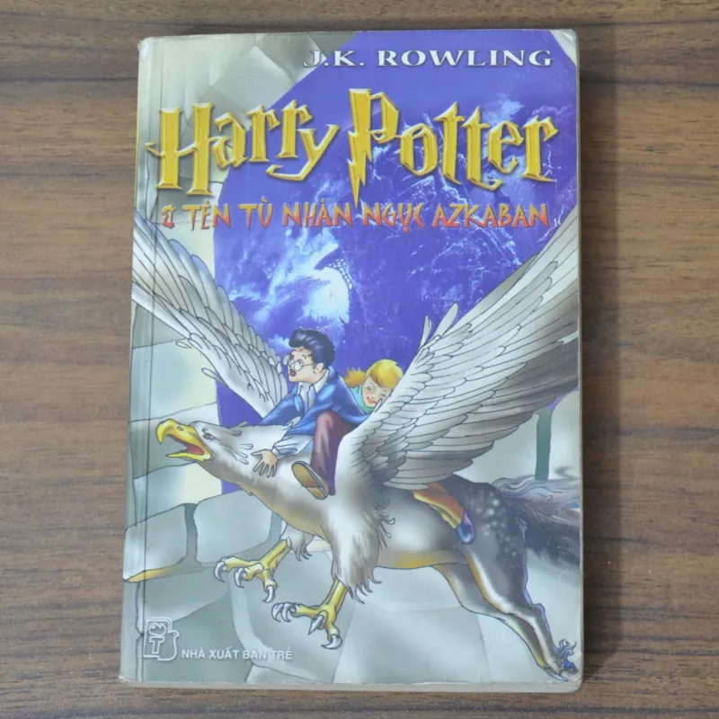 Harry Potter và Tên Tù Nhân Ngục Azkaban - Phần III số La Mã 1029006