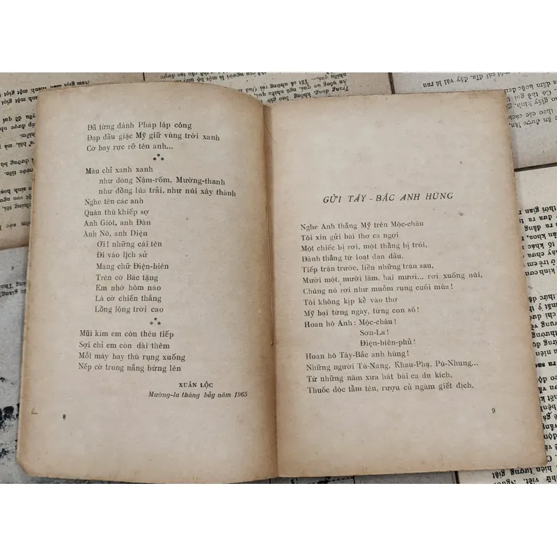 Thơ ca đánh thắng giặc Mỹ xâm lược: Thêu cờ chiến thắng 707774