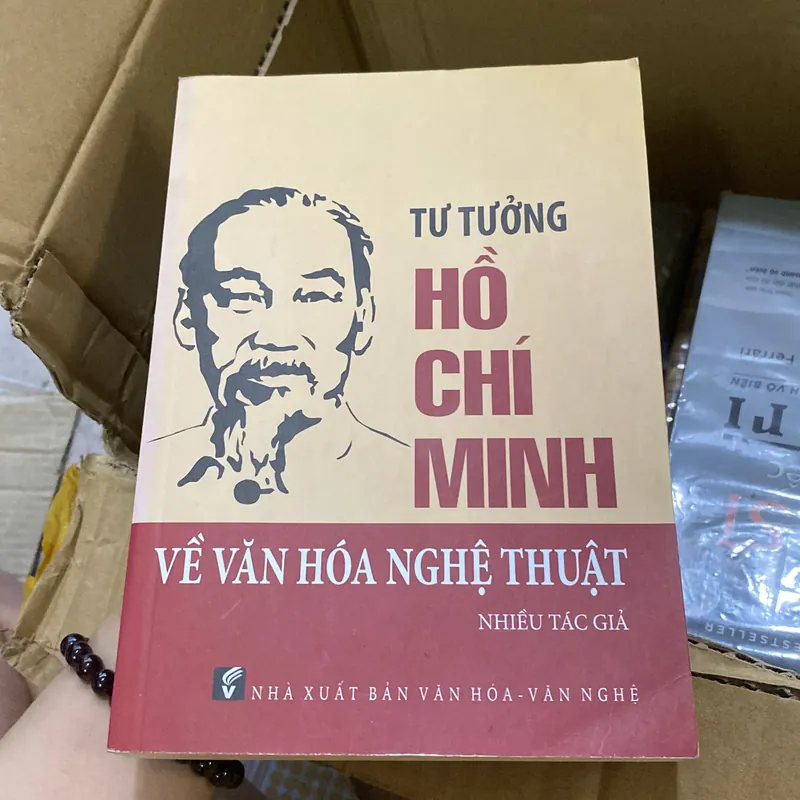 Tư tưởng Hồ Chí Minh về văn hóa nghệ thuật  706403