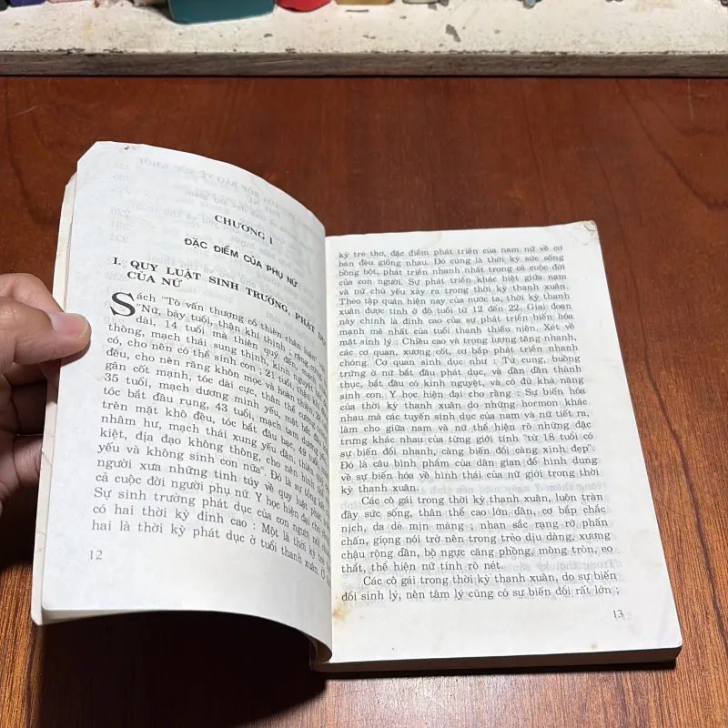 II Sức Khoẻ: Xoa Bóp Bấm Huyệt Chữa Bệnh Phụ Nữ Trong Gia Đình - 1998 799615