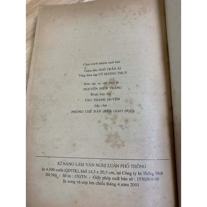 Kĩ Năng Làm Văn Nghị Luận Phổ Thông - Nguyễn Quốc Siêu 926398