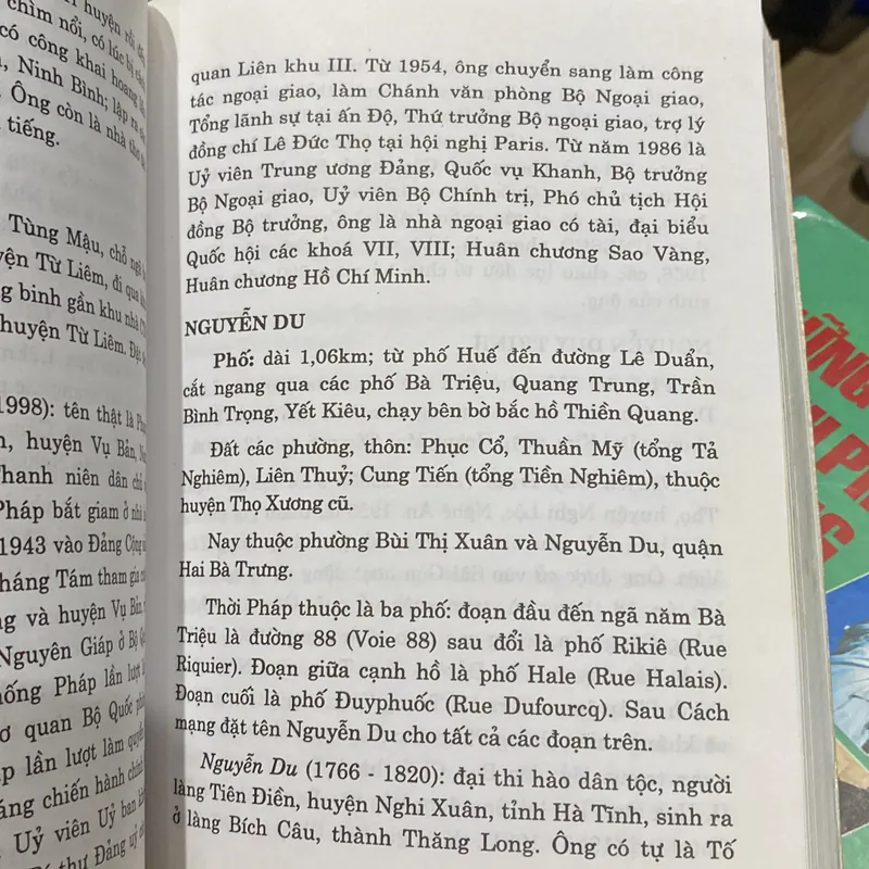 TỪ ĐIỂN ĐƯỜNG PHỐ HÀ NỘI ( XB 2010) 697746