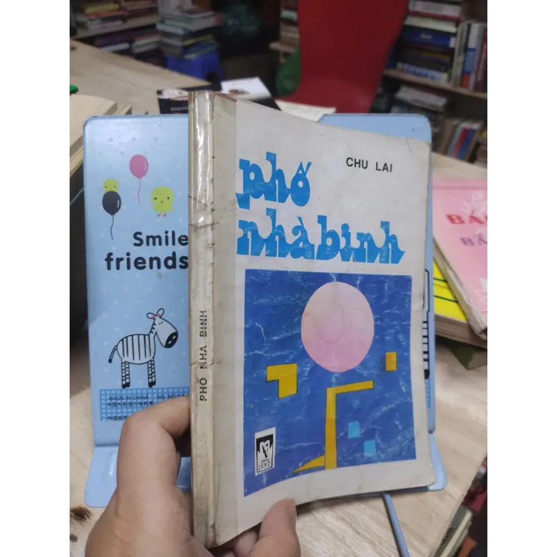 Sách: Phố nhà binh (A2) Tác giả: Chu Lai 693870