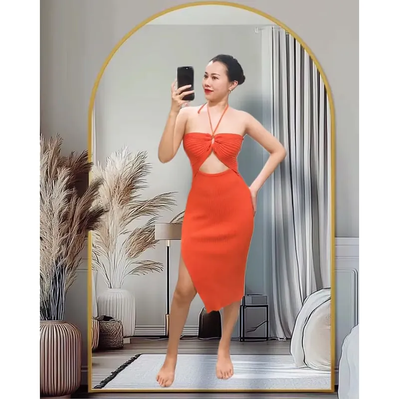 Đầm Cam tươi  - size M và L - chất Len  - mới 95% - không lỗi  701096