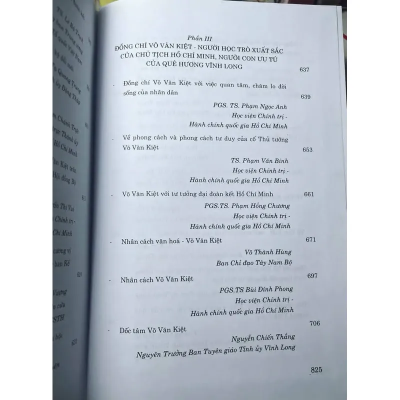 SÁCH ĐỒNG CHÍ VÕ VĂN KIỆT VỚI CÁCH MẠNG VIỆT NAM 730544
