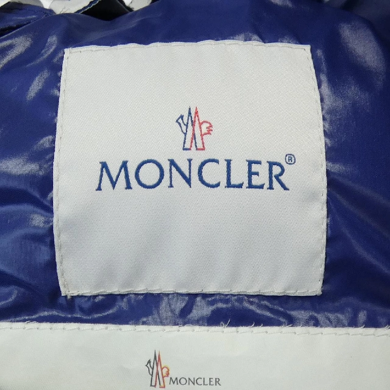 Áo khoác lông vũ MONCLER BADY 631216