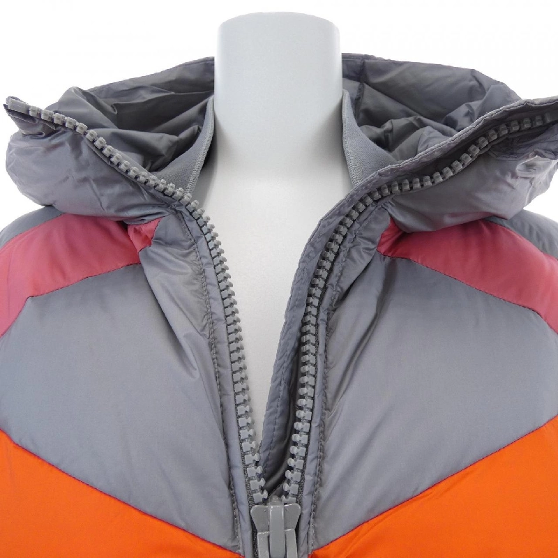 Áo khoác lông vũ DIESEL - Hàng hiệu Chính hãng 822601