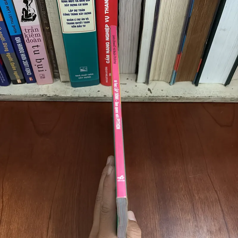 II Tớ Học Lập Trình _ Làm Quen Với Python - LOUIE STOWELL, ROSIE DICKINS - 2020 607577