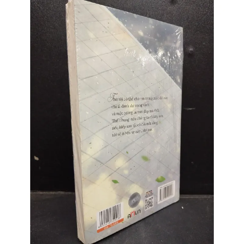 [Phiên Chợ Sách Cũ] Bến xe - Thương Thái Vi 2303 419610