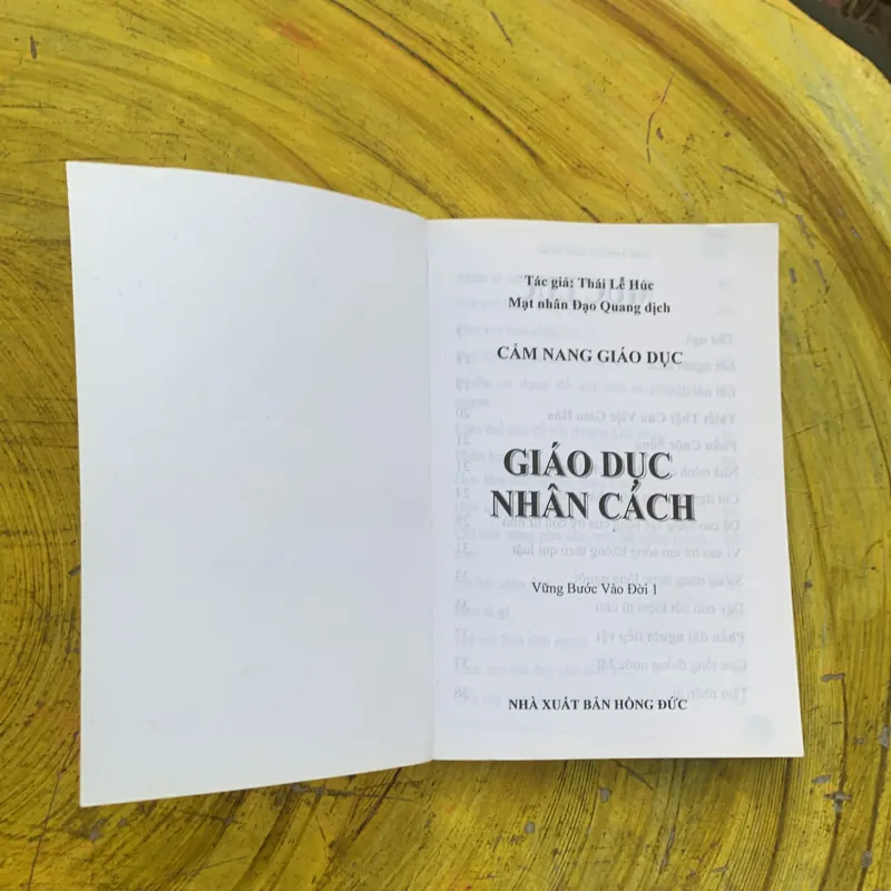 COMBO GIÁO DỤC NHÂN CÁCH VỮNG BƯỚC VÀO ĐỜI 1 ,2 & GIÁO DỤC THEO GƯƠNG LÀNH CỔ NHÂN -  790315