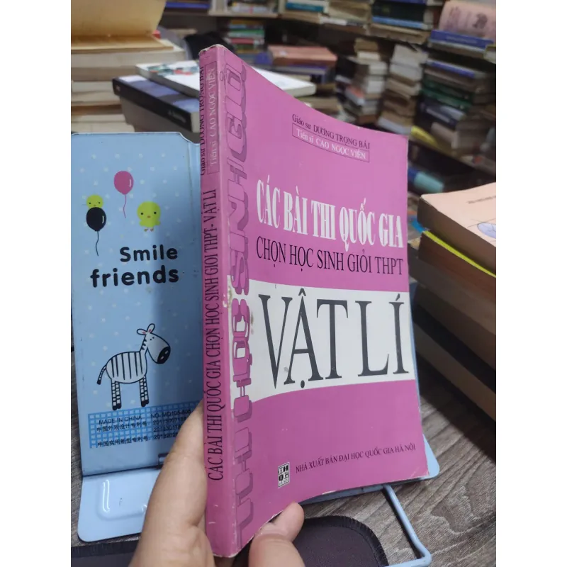 Sách: Các bài thi Quốc gia chọn học sinh hỏi THPT Vật Lý (A2) 606016