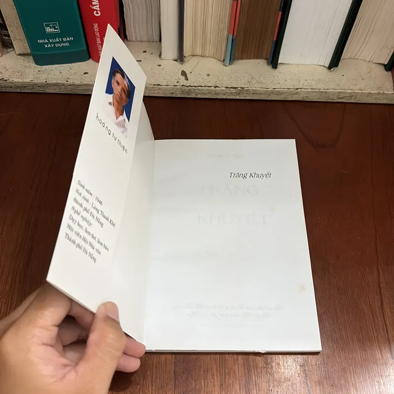 II Thơ: Trang Khuyết - Hoàng Tư Thiện - 2004 622966