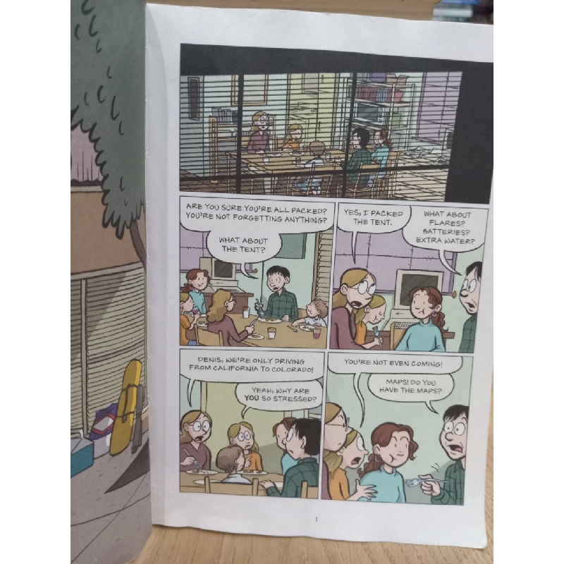 Sisters - Raina Telgemeier 529239