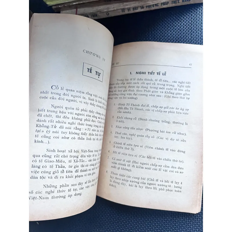 Gia Lễ - Bùi Tấn Niên (1972) 591427