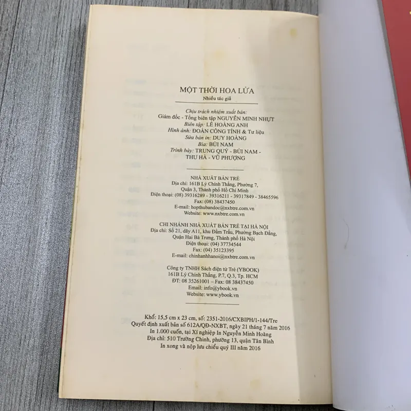 Một thời hoa lửa, một thế hệ làm nền huyền thoại. 3a5 717406