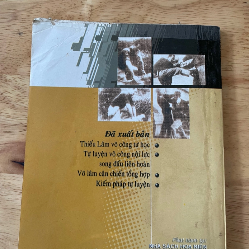 II Tựa sách: Võ Tay Không Tự Vệ - Trần Tuấn Kiệt - 2003 465664