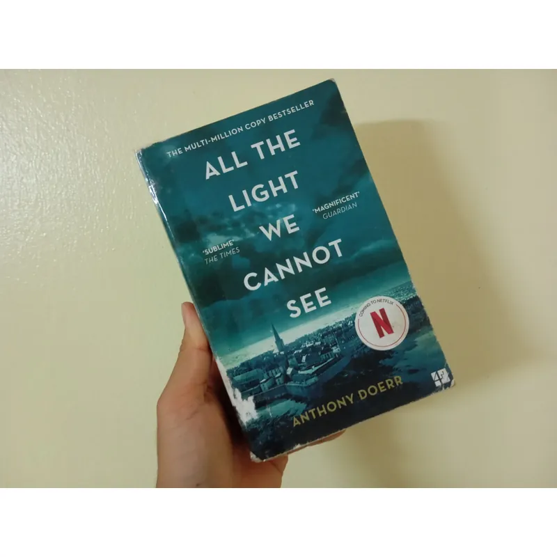 All the light we can not see 596207
