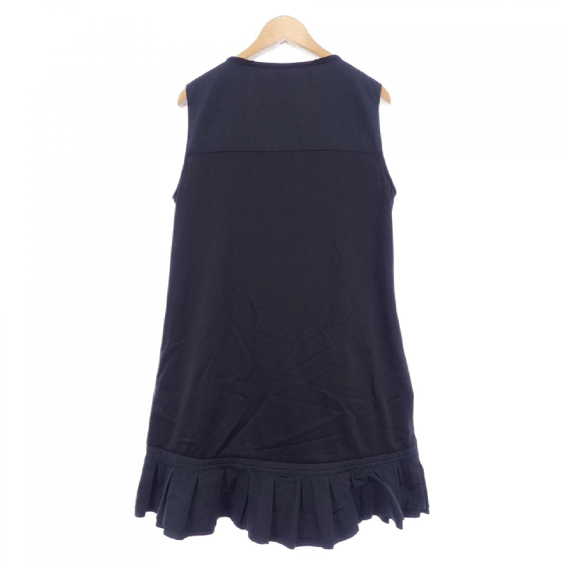 Đầm MONCLER - Hàng hiệu Authentic 813099