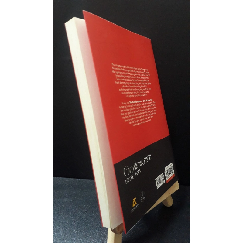 Quý cô tao nhã - Gentlewoman 2021 - Lotte Jeffs (highlight) new 90% HCM.DTB1906 911539