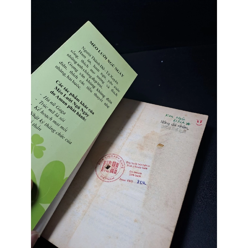 Hàng đã nhận miễn trả lại 2013 mới 80% ố vàng có mộc đỏ trang đầu sách HPB.HCM0510 912058