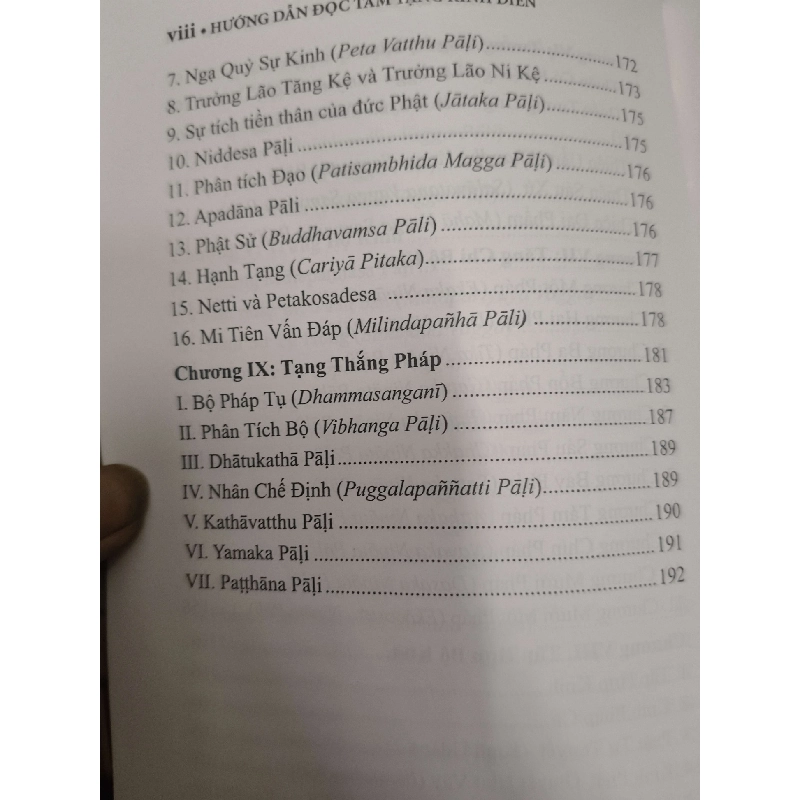 Hướng dẫn đọc tam tạng kinh điển - 2011 - 194 trang Sách tôn giáo - tâm linh ANTQ3101 909814