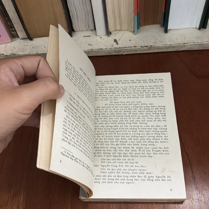II Sách Xưa Văn Học: Truyện Kiều - Nguyễn Du - 1972 593303