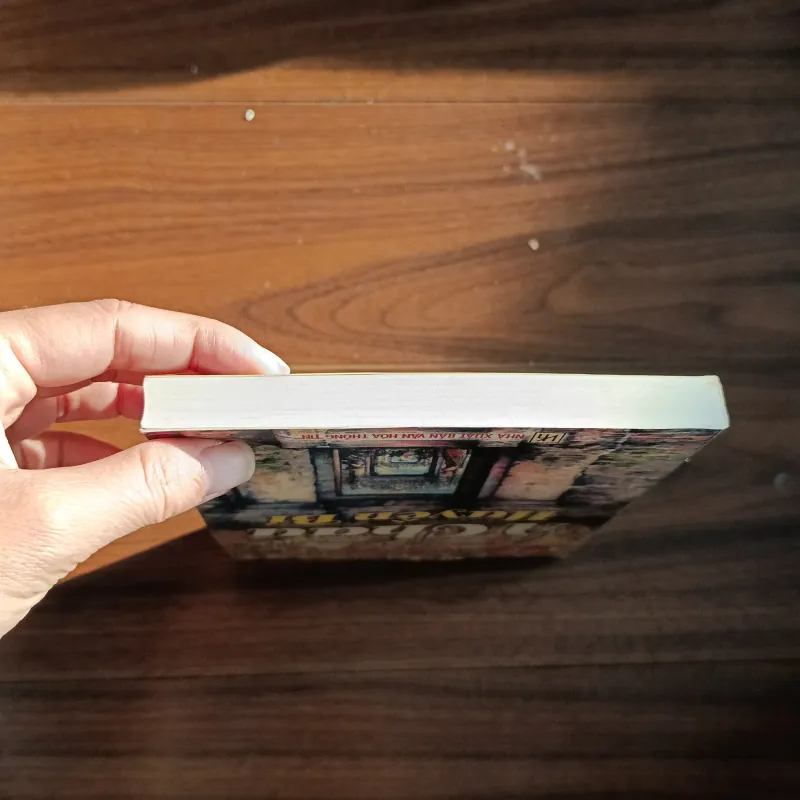 Á châu huyền bí 760315