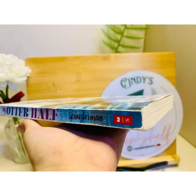 [Sách tiếng Anh 2hand] Like new 90% - 🦦 My Otter Half – Michelle Schusterman 🐾 731083