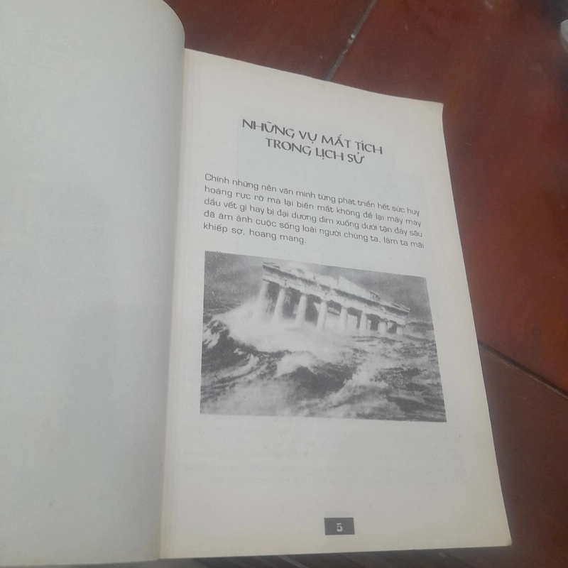 BÍ ẨN mãi mãi là bí ẩn, tập 1 454587