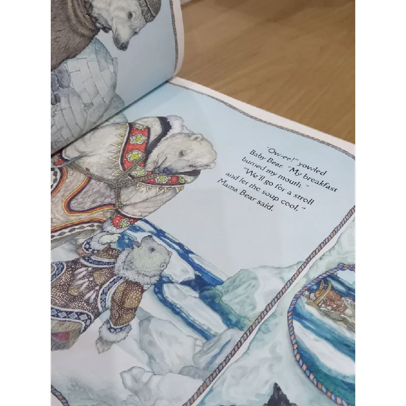 The three snow bears - Jan Brett 567884