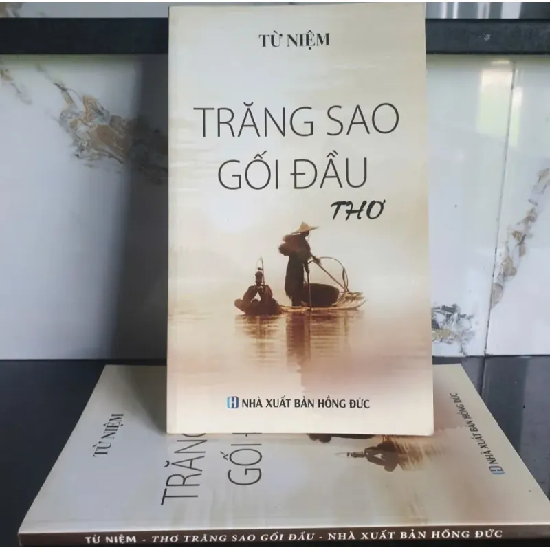Sách Thơ Từ Niệm - Trăng Sao Gối Đầu mới 90% 688879